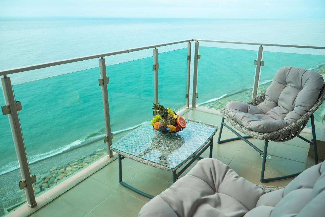 Aqua Batumi Hotel & Apartments Luaran gambar
