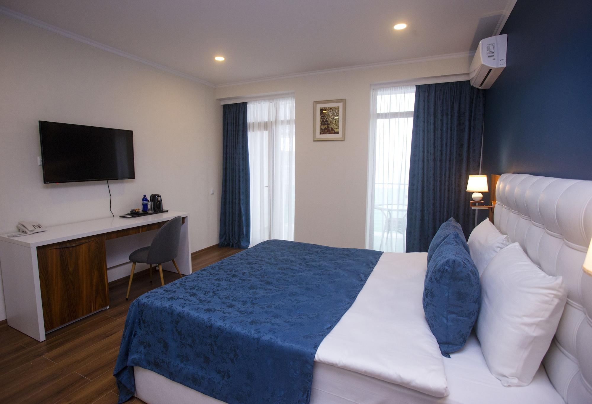 Aqua Batumi Hotel & Apartments Luaran gambar