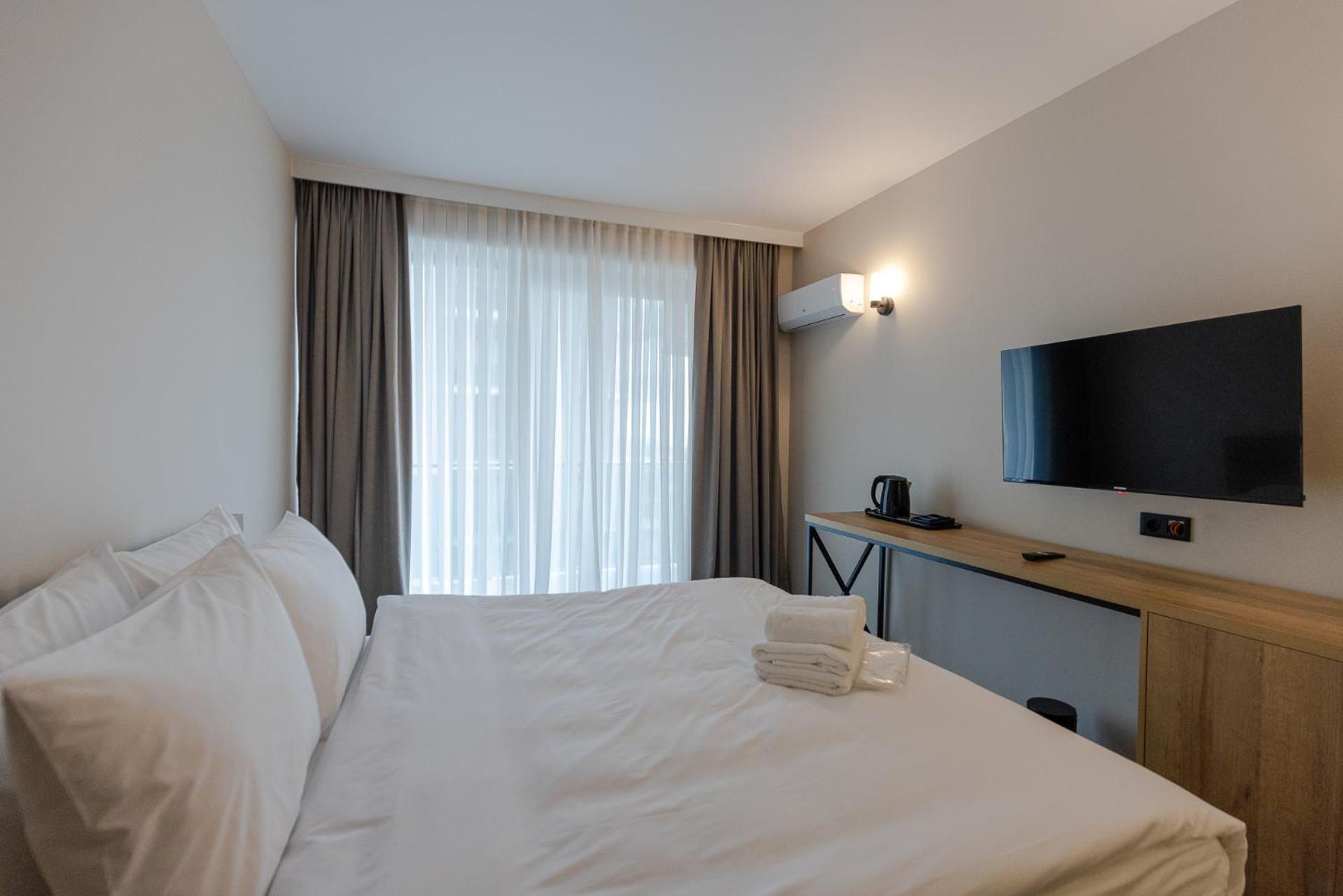 Aqua Batumi Hotel & Apartments Luaran gambar