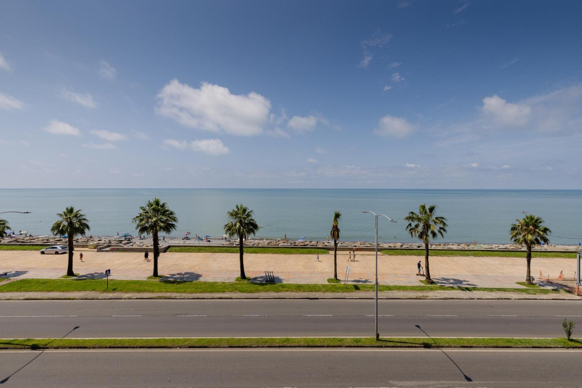 Aqua Batumi Hotel & Apartments Luaran gambar